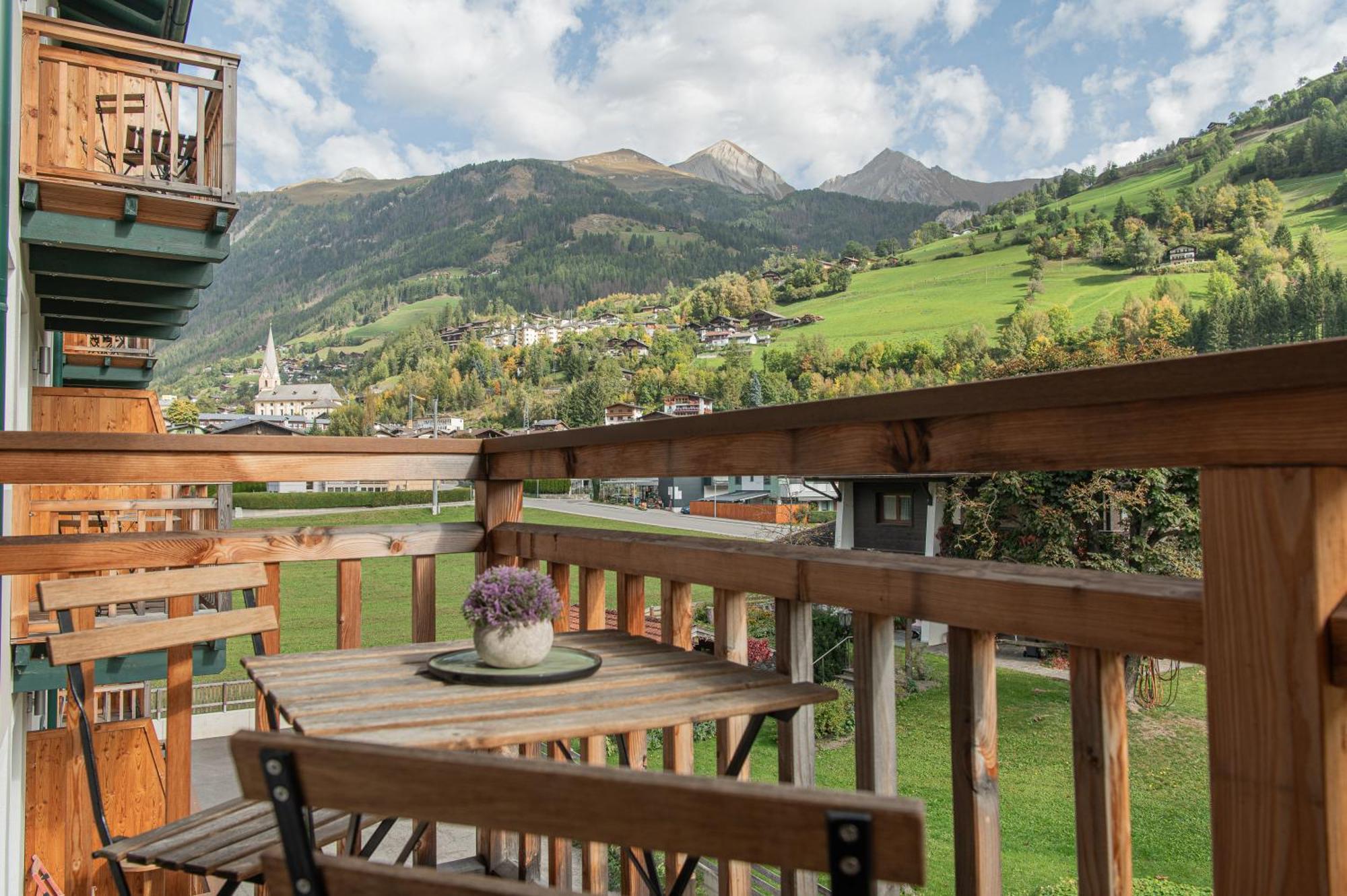 Alpenparks Hotel Montana Matrei in Osttirol Oda fotoğraf