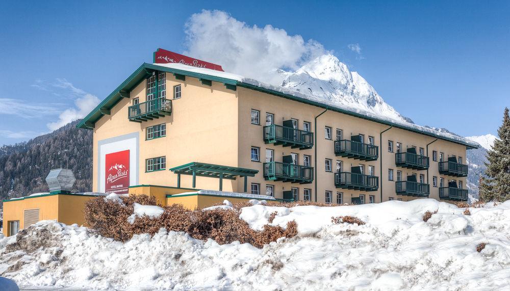 Alpenparks Hotel Montana Matrei in Osttirol Dış mekan fotoğraf